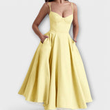Mélie – Robe d'été légère avec détail corset