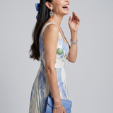 Ophelia | Robe midi sans manches avec décolleté carré et motif floral
