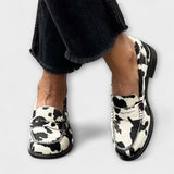 Monique | Mocassin plat à motif vache