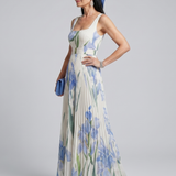 Ophelia | Robe midi sans manches avec décolleté carré et motif floral