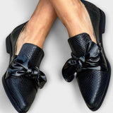 Isabelle | Mocassin noir avec nœud décoratif