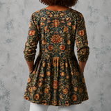Céline | Blouse longue en lin avec motif de papier peint vintage à fleurs