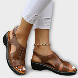 Christina – Sandales en cuir orthopédique avec un talon confortable