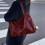 Dianora Travel Handbag