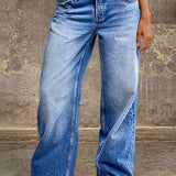 Jeans à taille moyenne et coupe droite