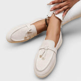Mocassins Féminins Beiges avec Cordon Décoratif