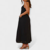 Lydia - Robe Mi-Longue Noire à Dos Nu avec Détail à la Taille