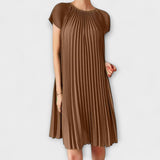 Robe Plissée Élégante